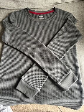 BOYS  Gray Waffle Crewneck the super soft thermal